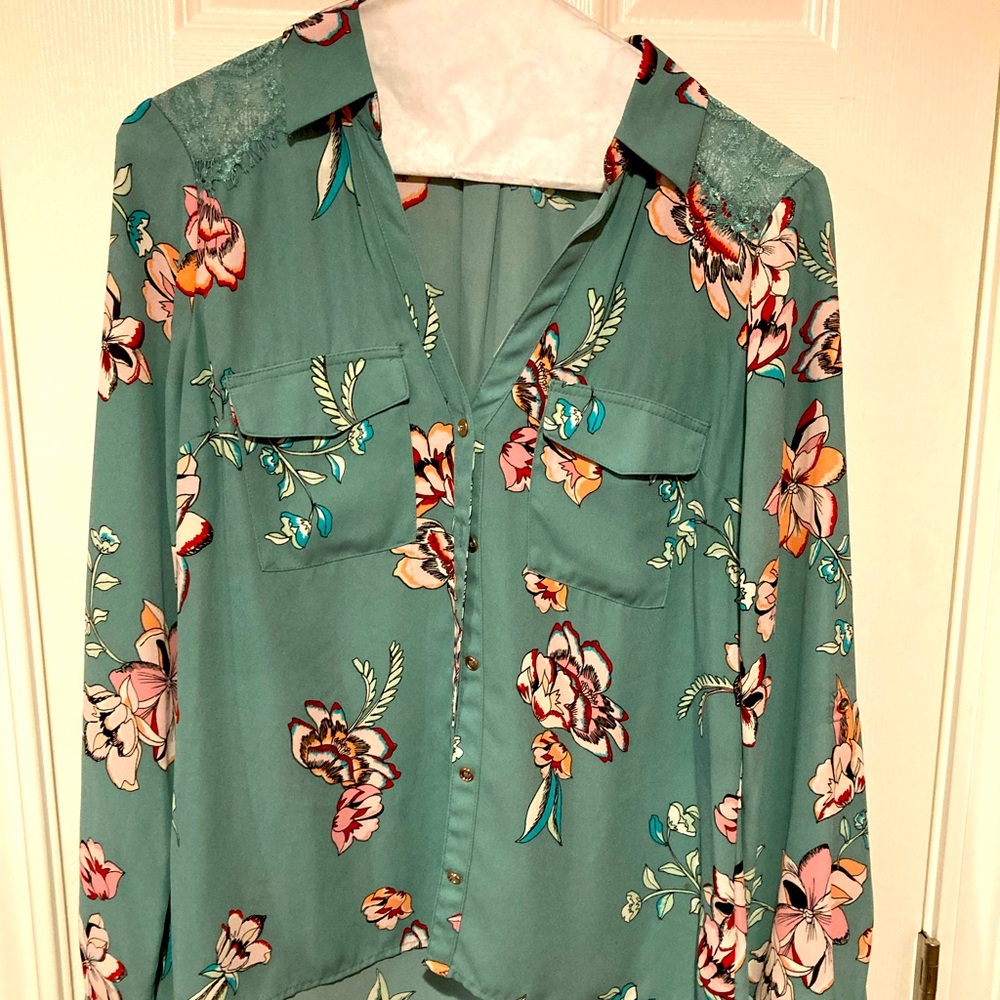 Long sleeve sheer blouse in green with peach flowers
